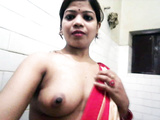 Desi XXX - Big Ass Punjabi Bhabhi Taking Shower Shaving Her Pussy