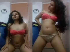 Desi girl showing her natural XXX boobs and pussy after dancing and stripping